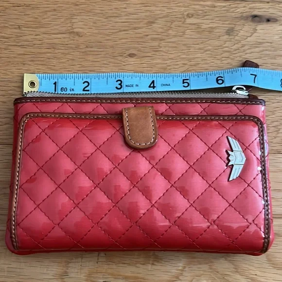 NWOT - CONSUELA - Quilted Red bifold Wallet light red - Picture 6 of 10